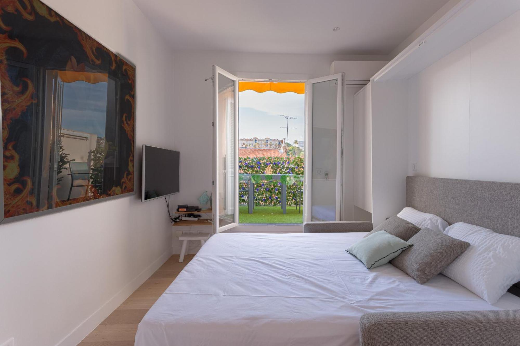 Un Ecrin Au Suquet - Studio, Clim, Balcon, Plage, Palais Des Festivals Cannes Exterior photo